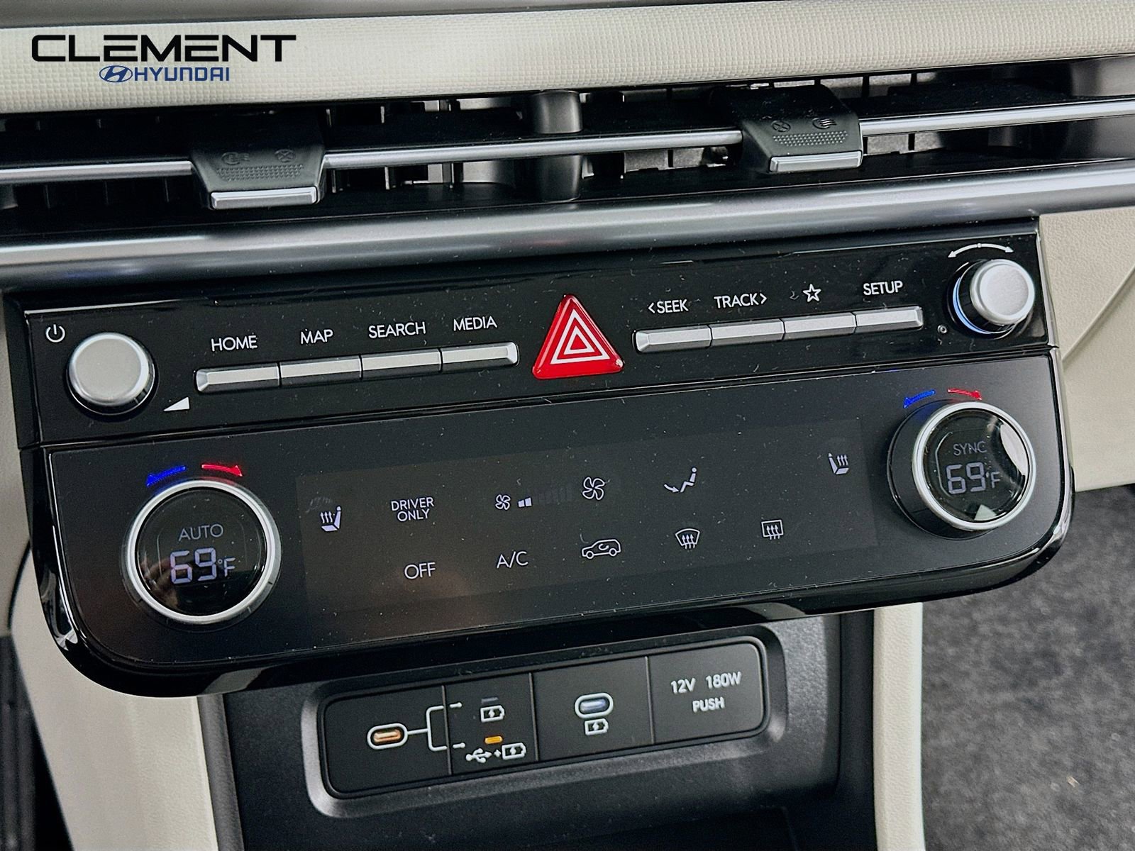 New 2026 Hyundai Tucson SEL image 19