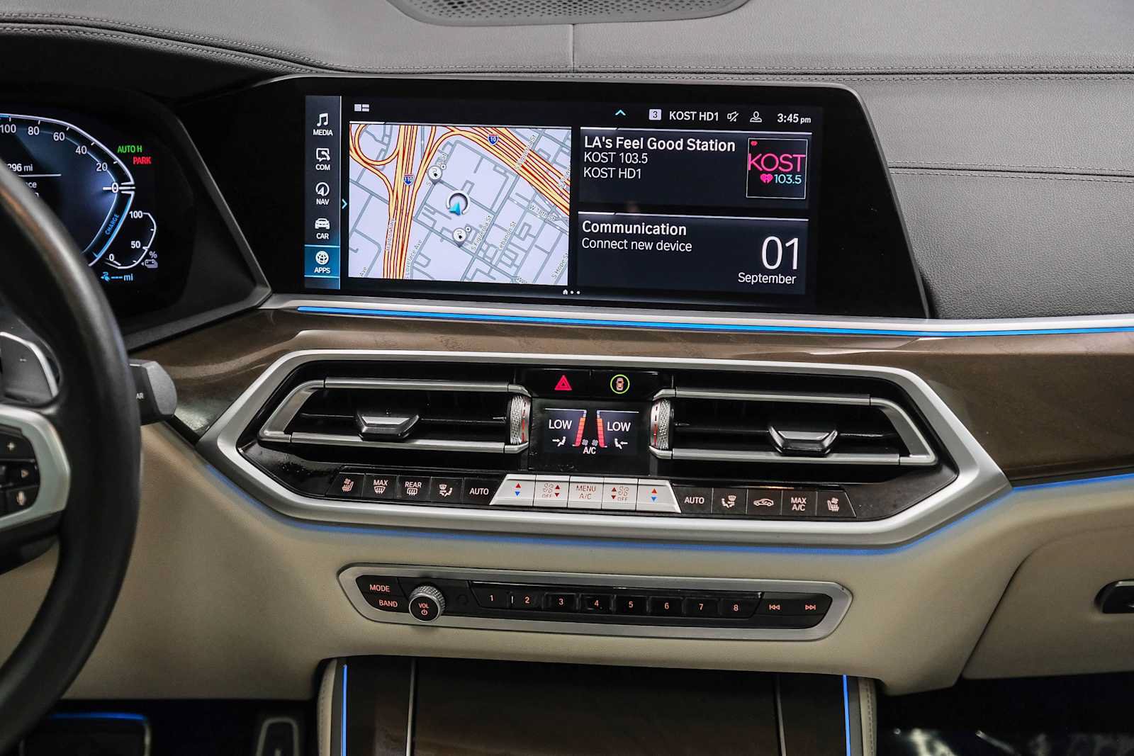 Used 2022 BMW X5 xDrive45e AWD/4WD image 16