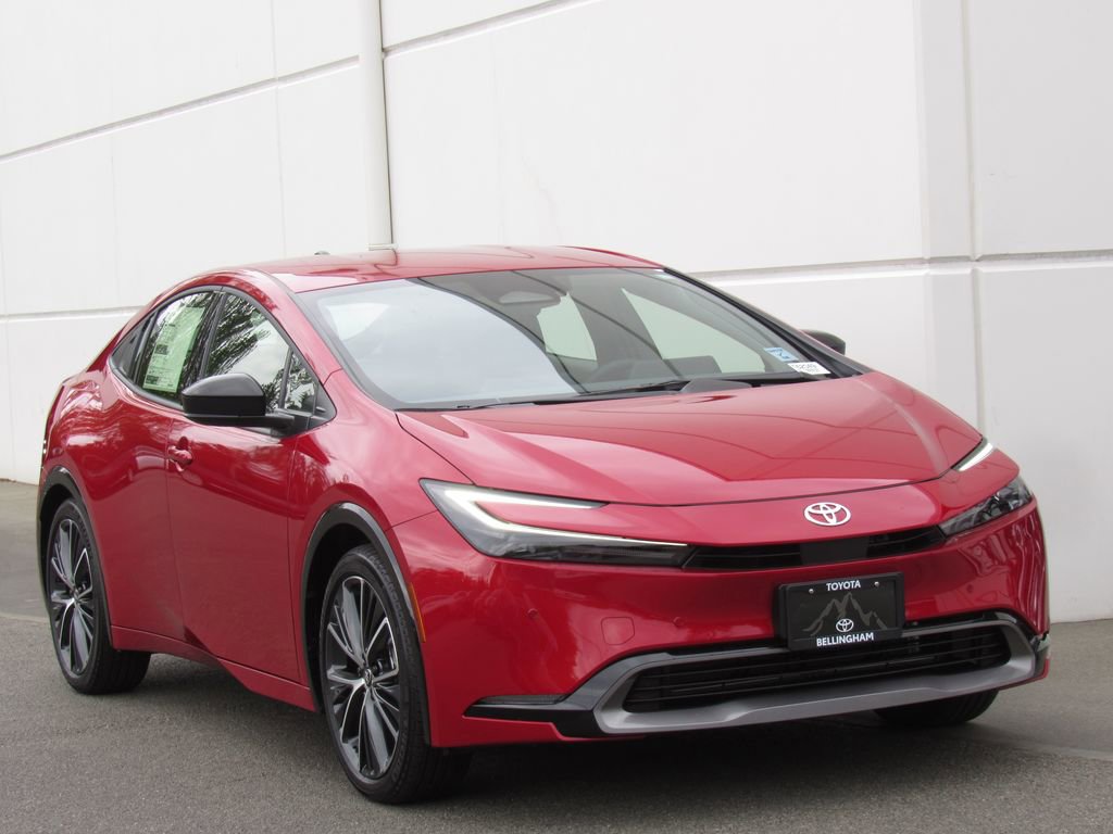 New 2026 Toyota Prius XLE FWD image 2