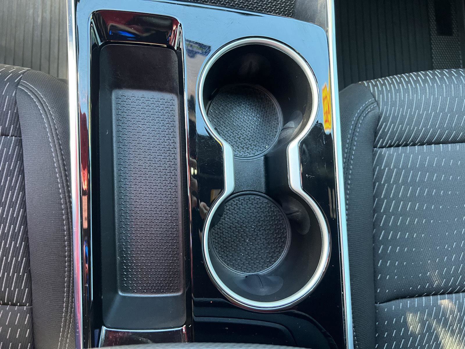 Used 2025 Chevrolet Equinox LT image 29