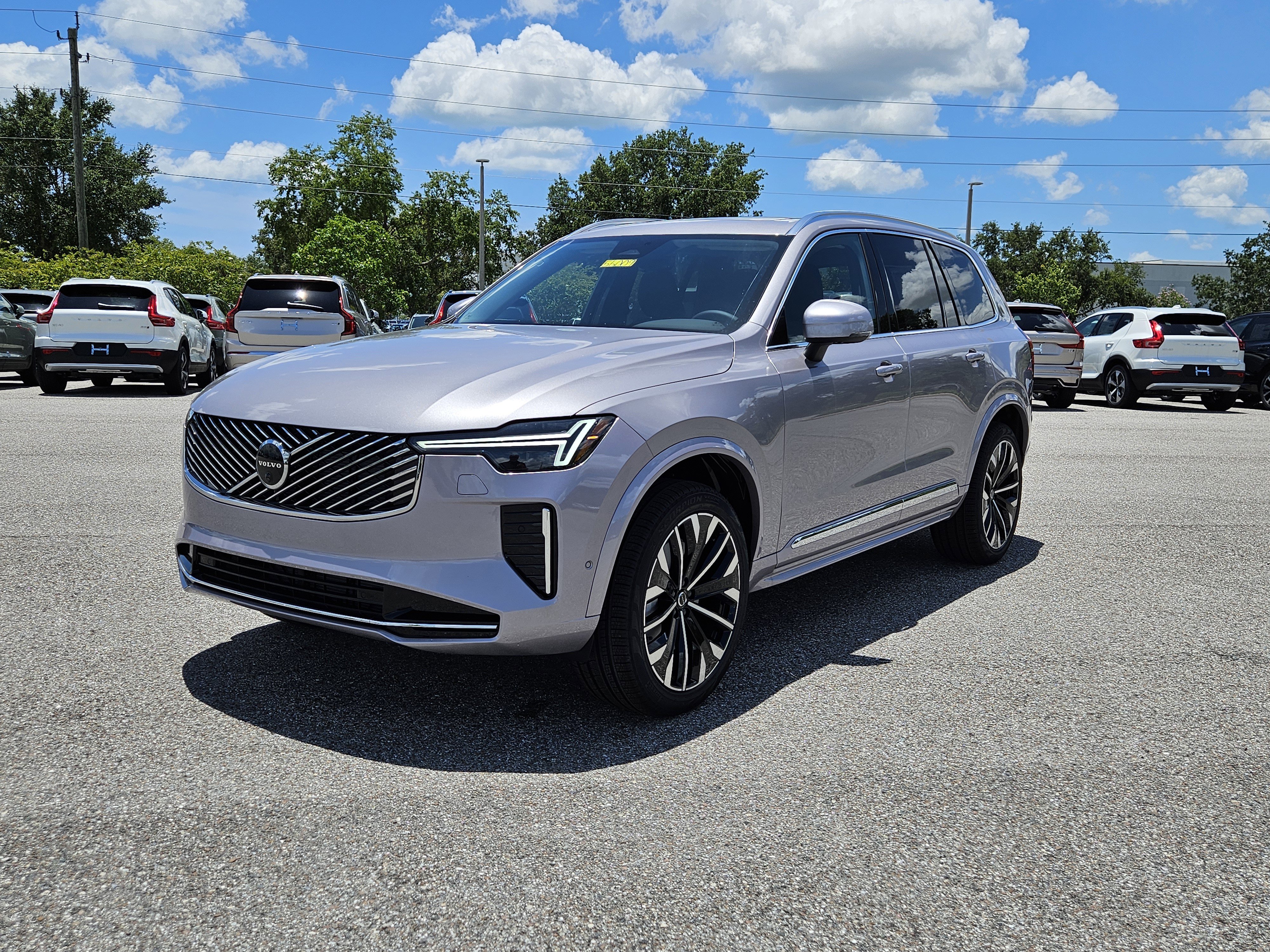 New 2026 Volvo XC90 B5 Plus image 3