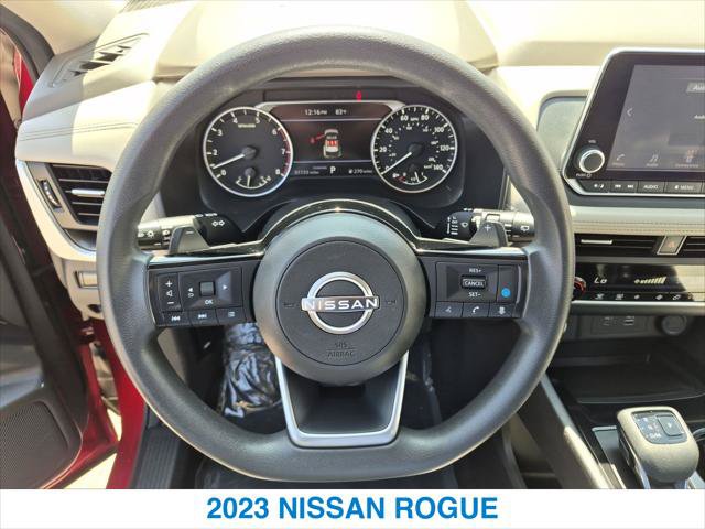 Used 2023 Nissan Rogue SV FWD image 15