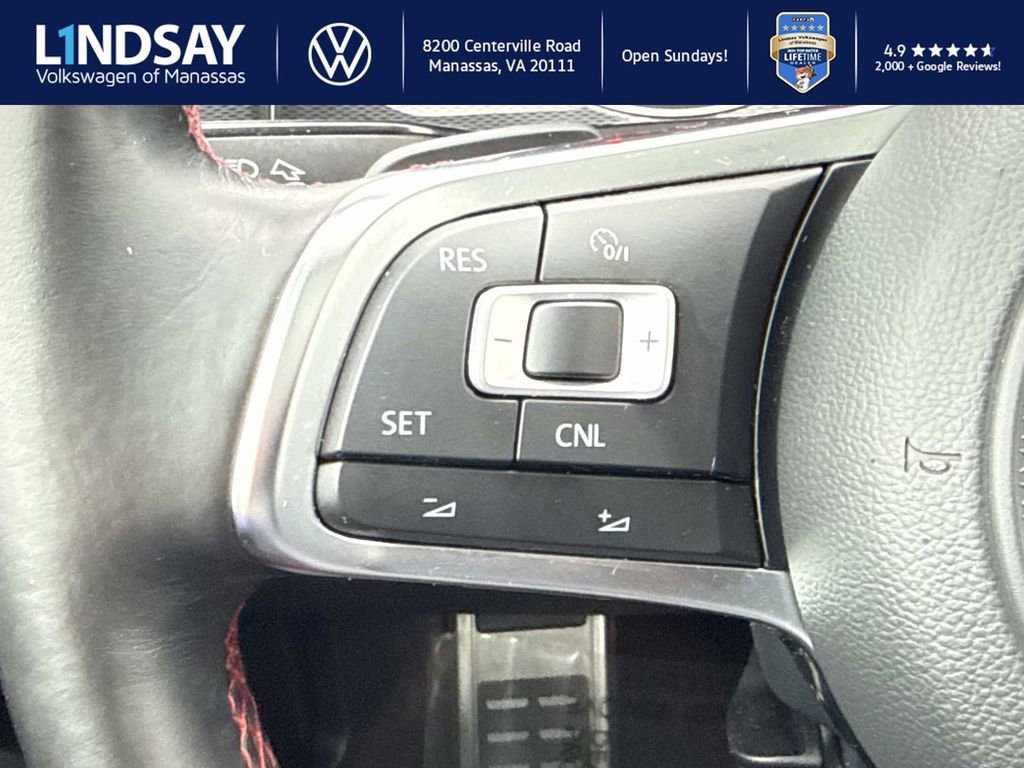 Used 2017 Volkswagen GTI SE image 21