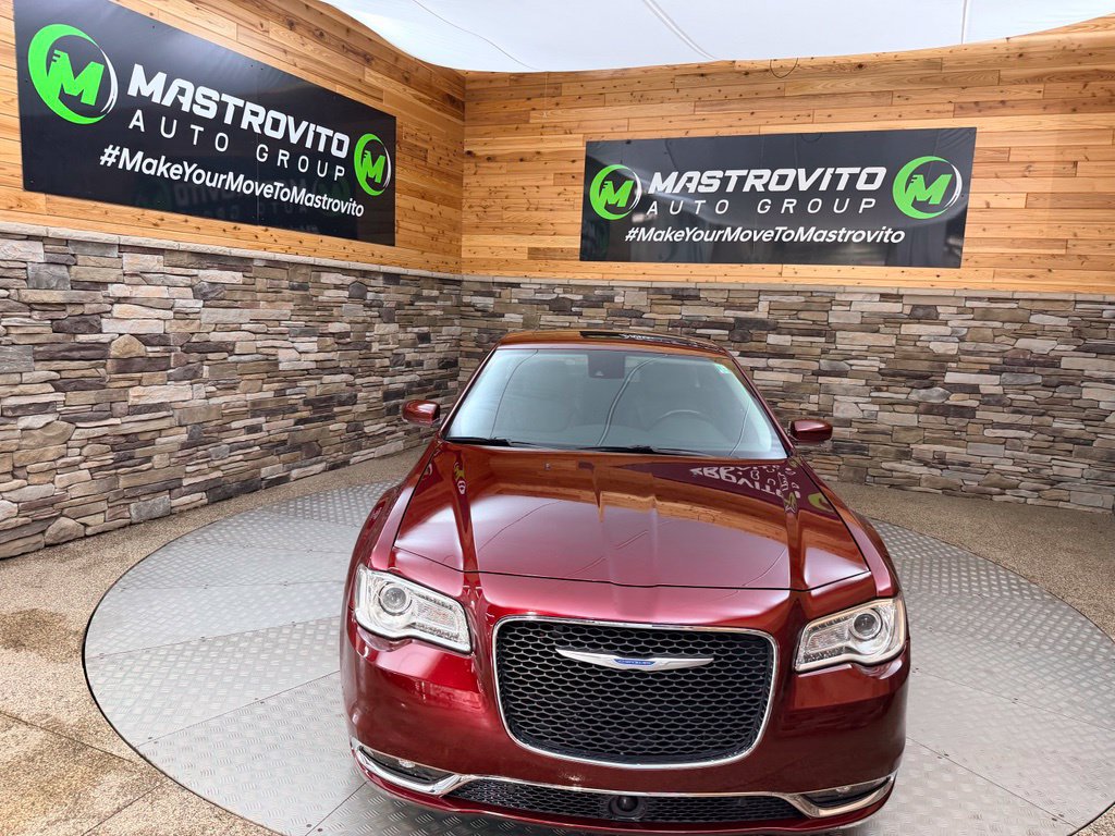 Used 2021 Chrysler 300 Touring L AWD/4WD image 12