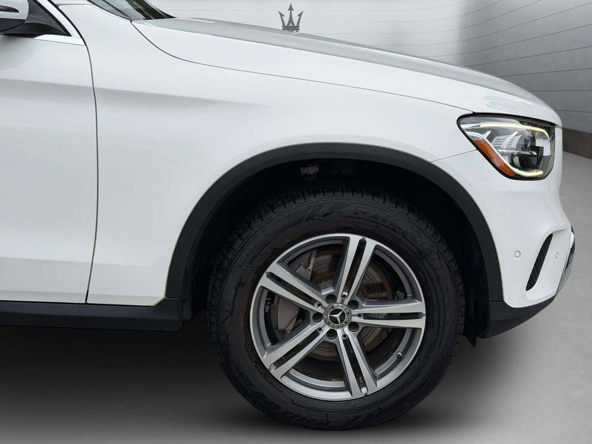 Used 2022 Mercedes-Benz GLC 300 image 6