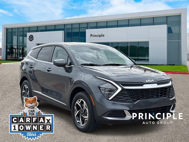 Used 2024 Kia Sportage LX image 3