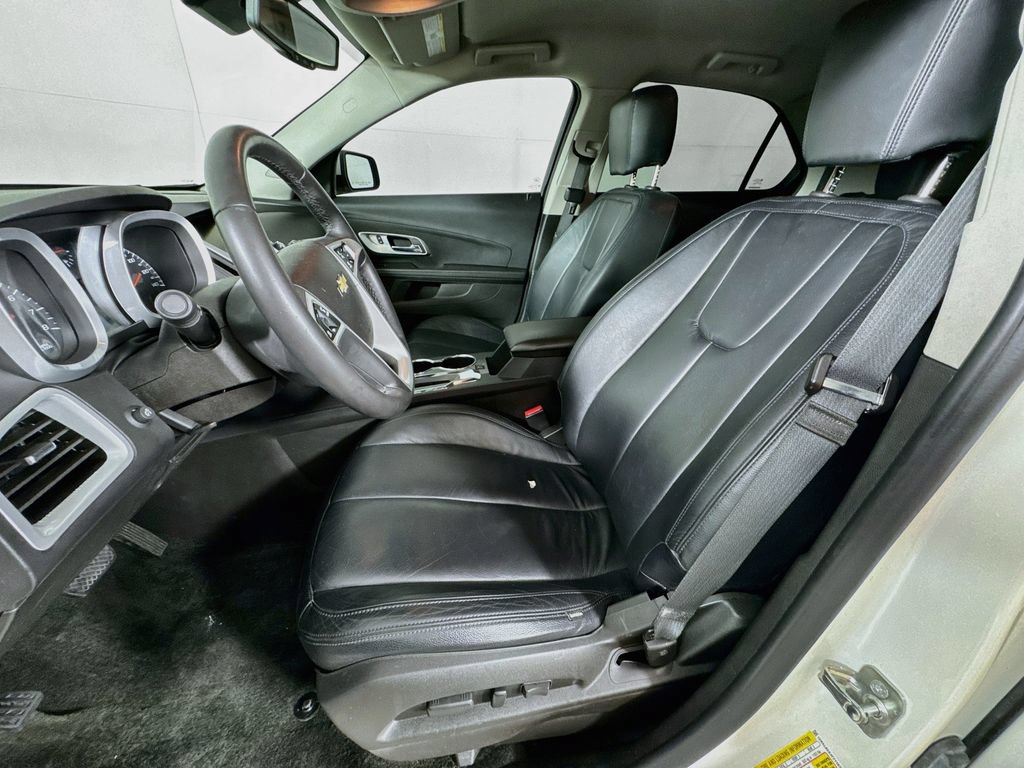Used 2015 Chevrolet Equinox LT w/ Driver Convenience Package FWD image 24