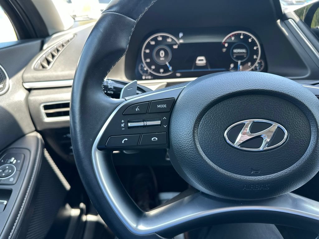Used 2022 Hyundai Sonata Limited FWD image 17