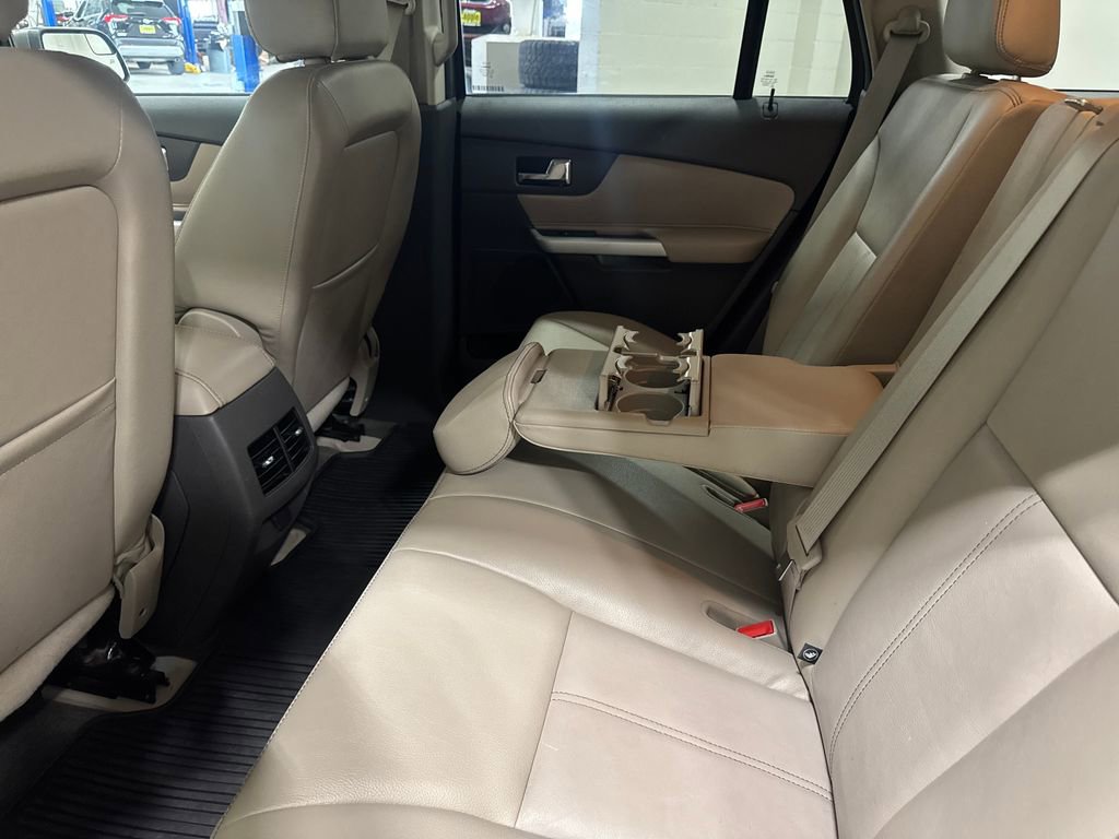 Used 2013 Ford Edge SEL image 24