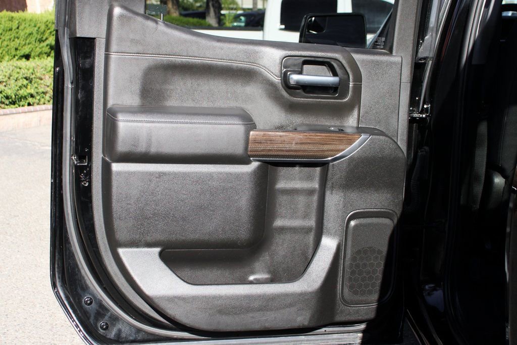 Used 2021 Chevrolet Silverado 1500 LT Trail Boss w/ Bed Protection Package AWD/4WD image 31