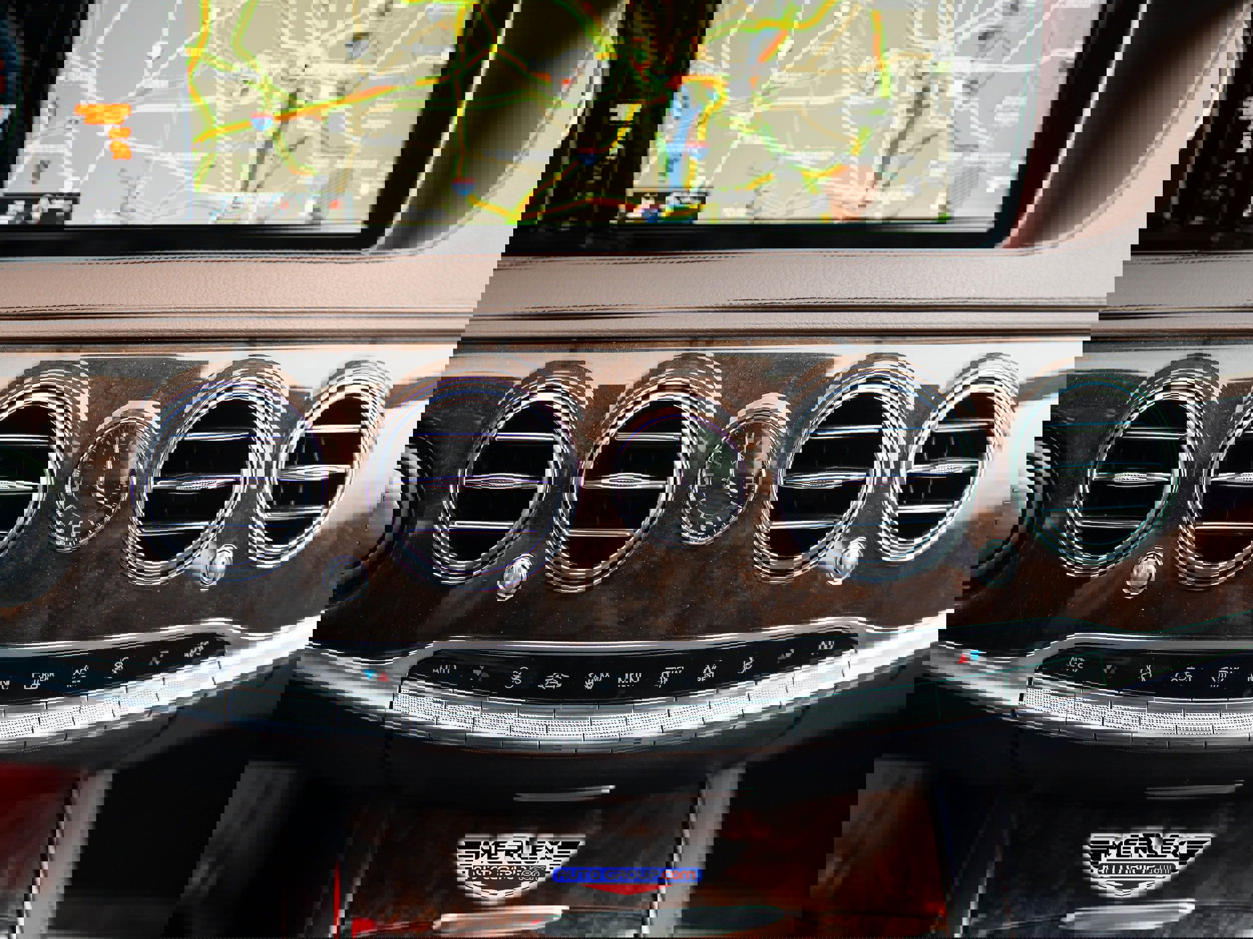 Used 2015 Mercedes-Benz S 550 4MATIC Sedan image 35