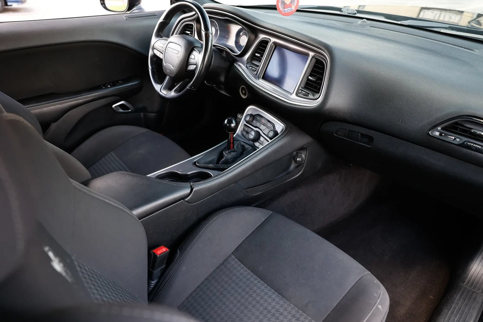 Used 2017 Dodge Challenger R/T Scat Pack RWD image 22