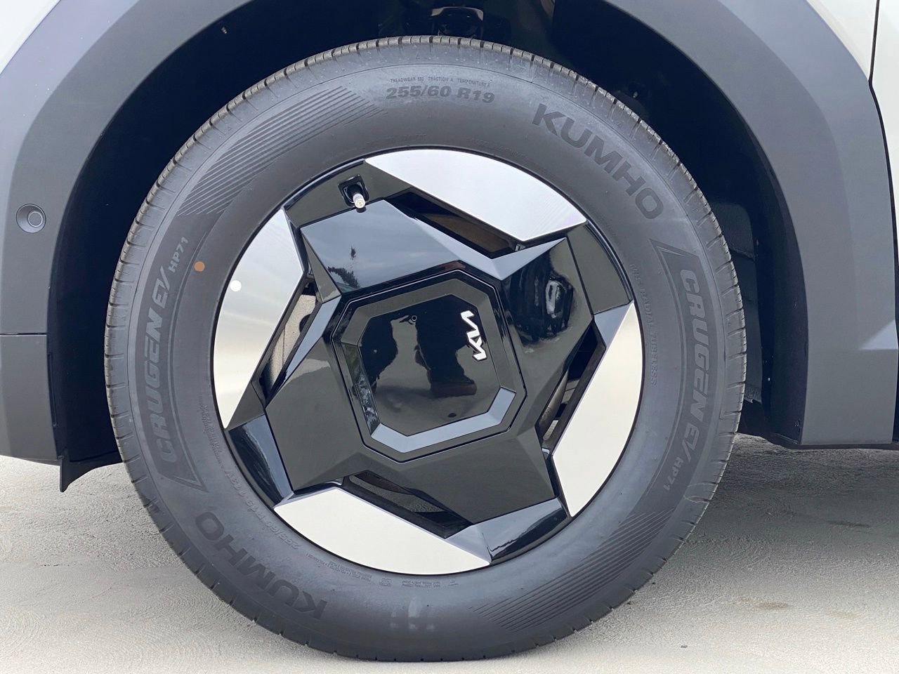 New 2026 Kia EV9 Wind image 9