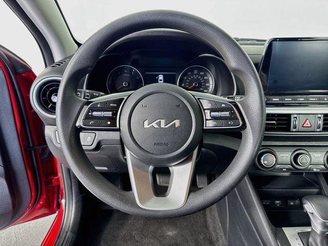 Used 2024 Kia Forte LXS w/ LXS Technology Package FWD image 12