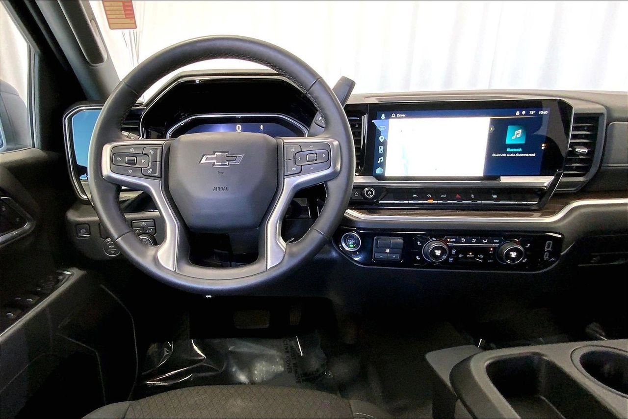Used 2026 Chevrolet Silverado 1500 RST image 4