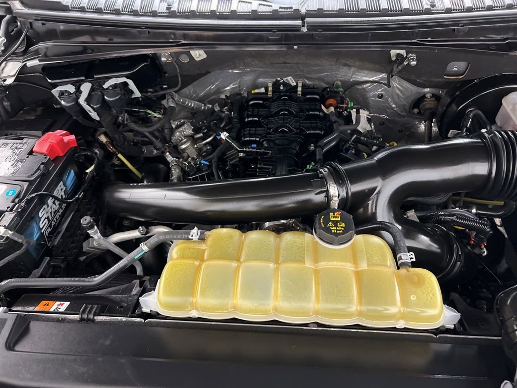 Used 2021 Ford Expedition XLT image 31