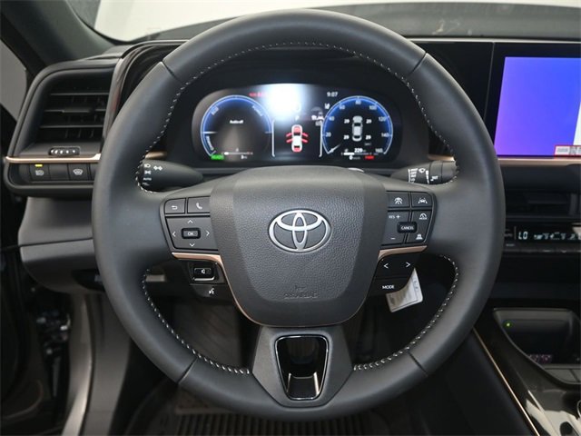 New 2026 Toyota Crown XLE image 5