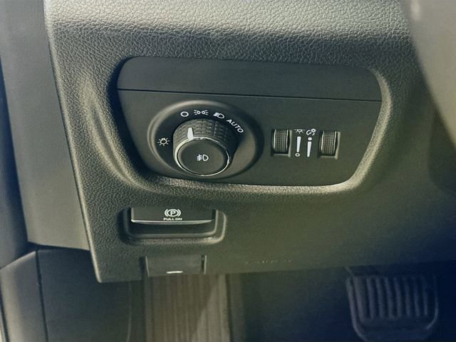 New 2025 Jeep Grand Cherokee Limited image 10