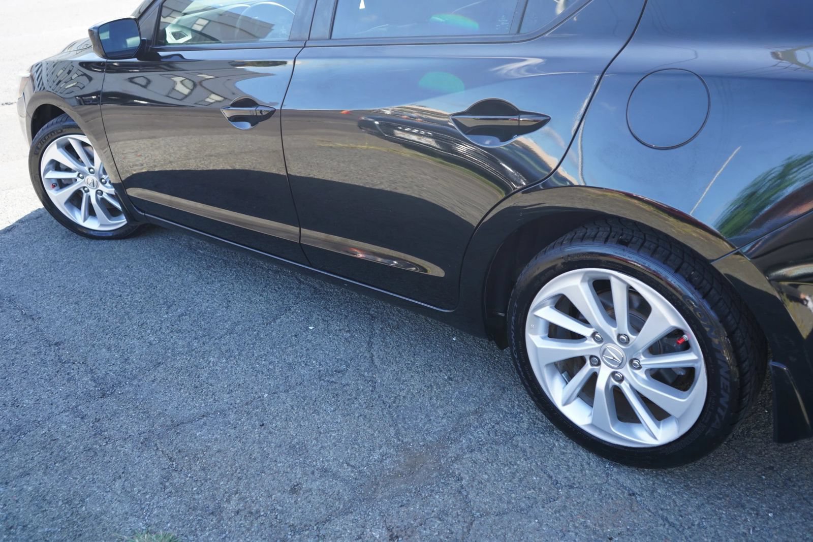 Used 2018 Acura ILX FWD image 6