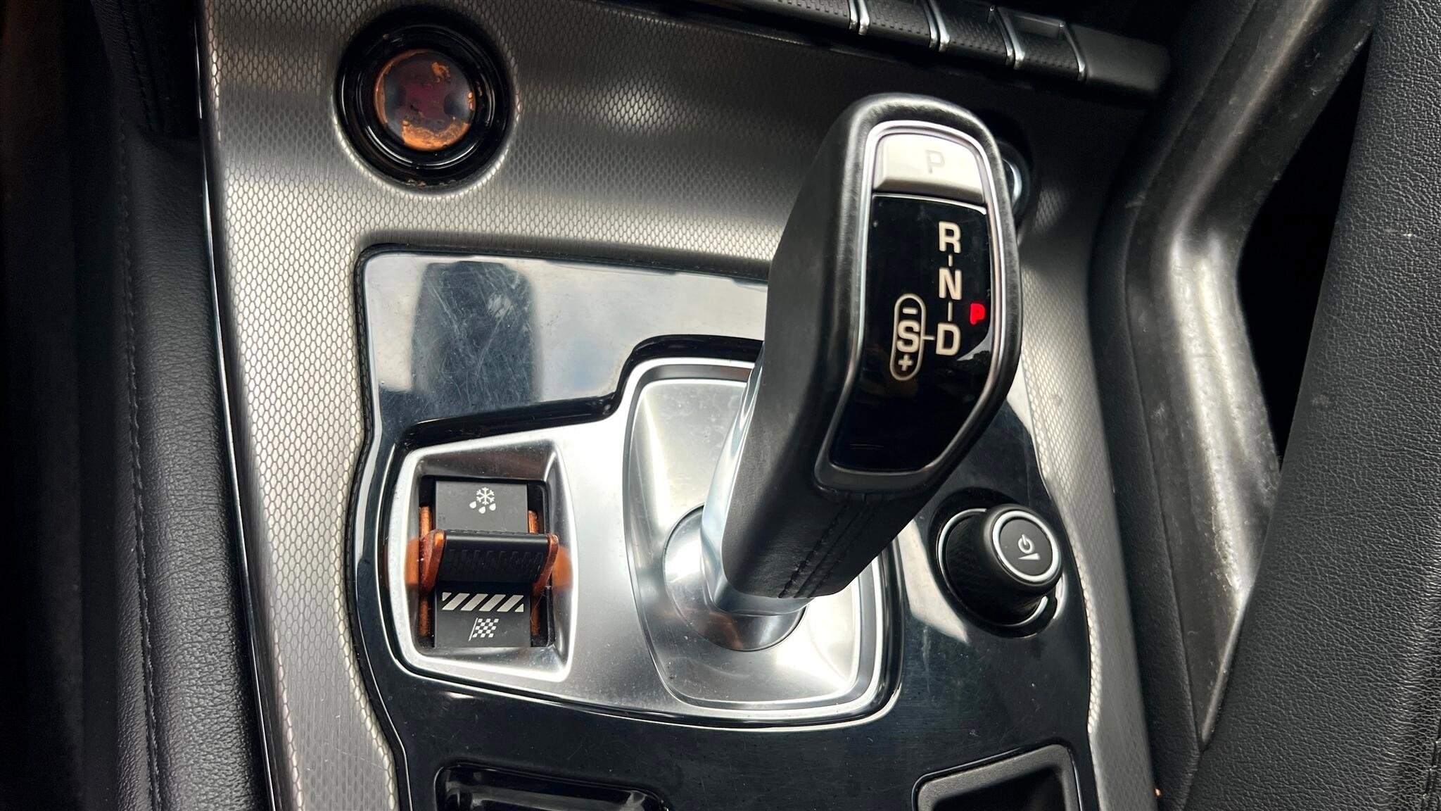 Used 2016 Jaguar F-TYPE S image 29