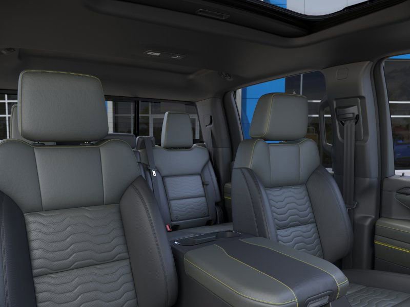 New 2026 Chevrolet Silverado 2500 ZR2 w/ LPO, Dark Essentials Package AWD/4WD image 24