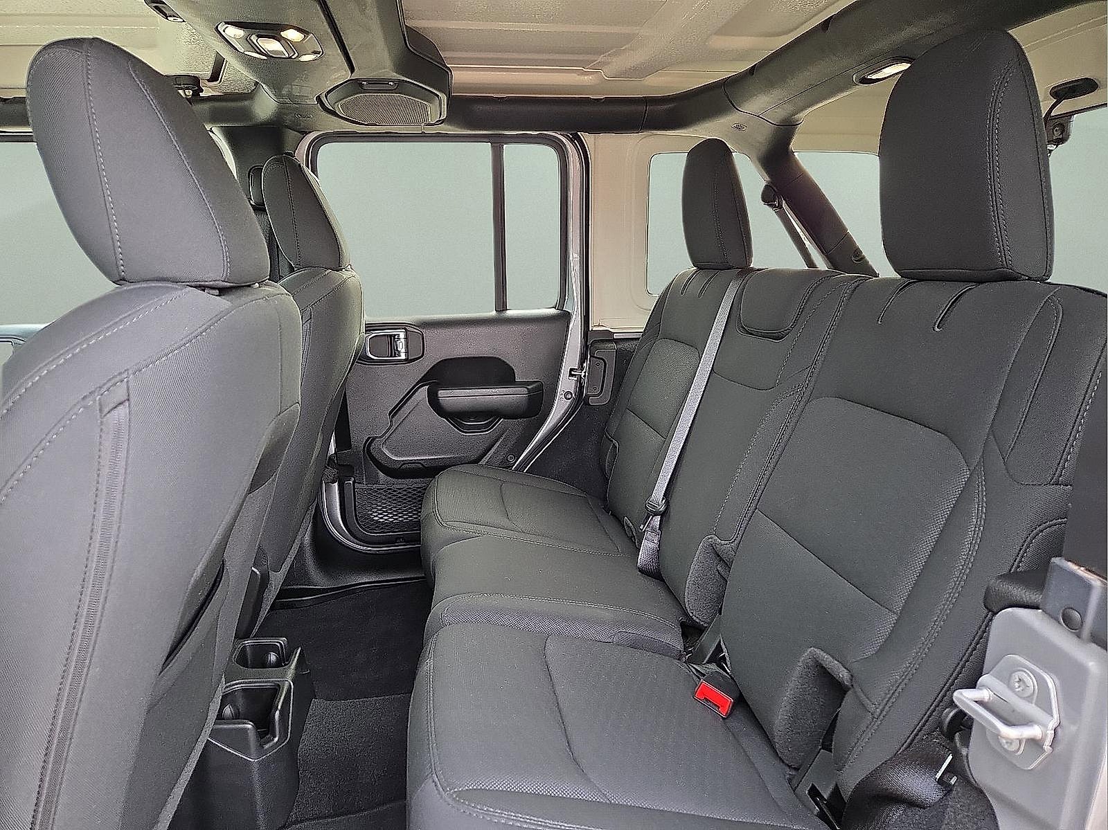 Used 2021 Jeep Wrangler Unlimited Sport image 10