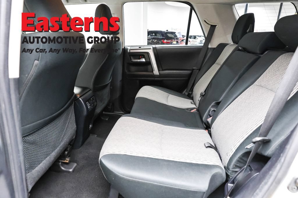 Used 2024 Toyota 4Runner SR5 AWD/4WD image 20