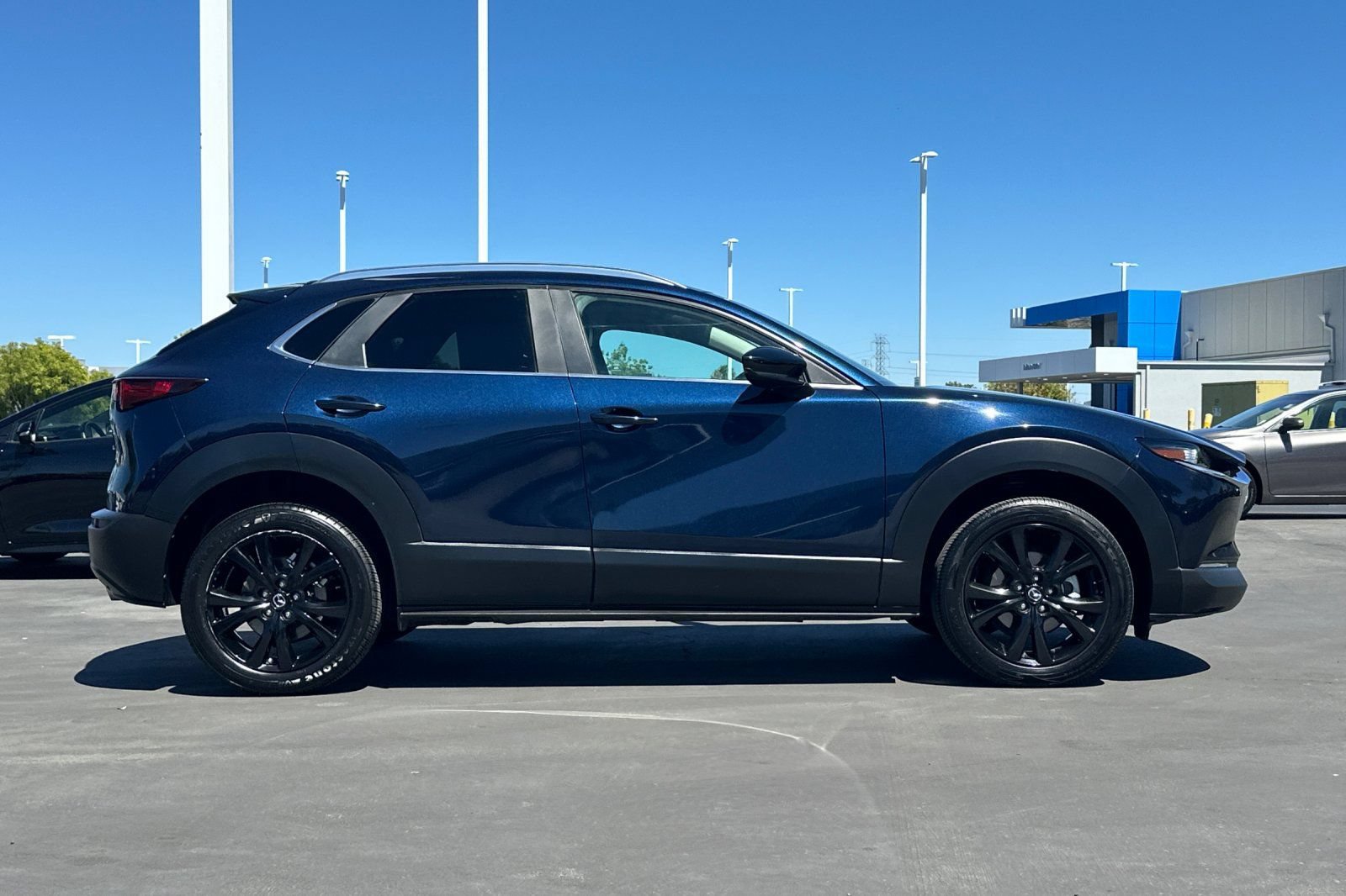 Certified 2024 MAZDA CX-30 AWD 2.5 S w/ Select Sport Pkg image 3