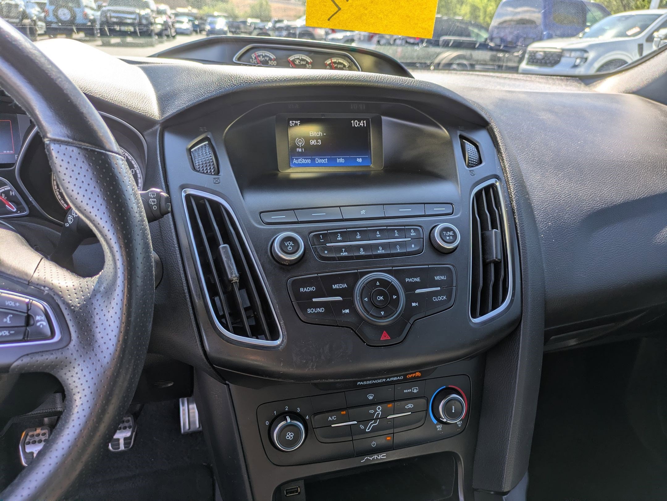 Used 2018 Ford Focus ST image 25