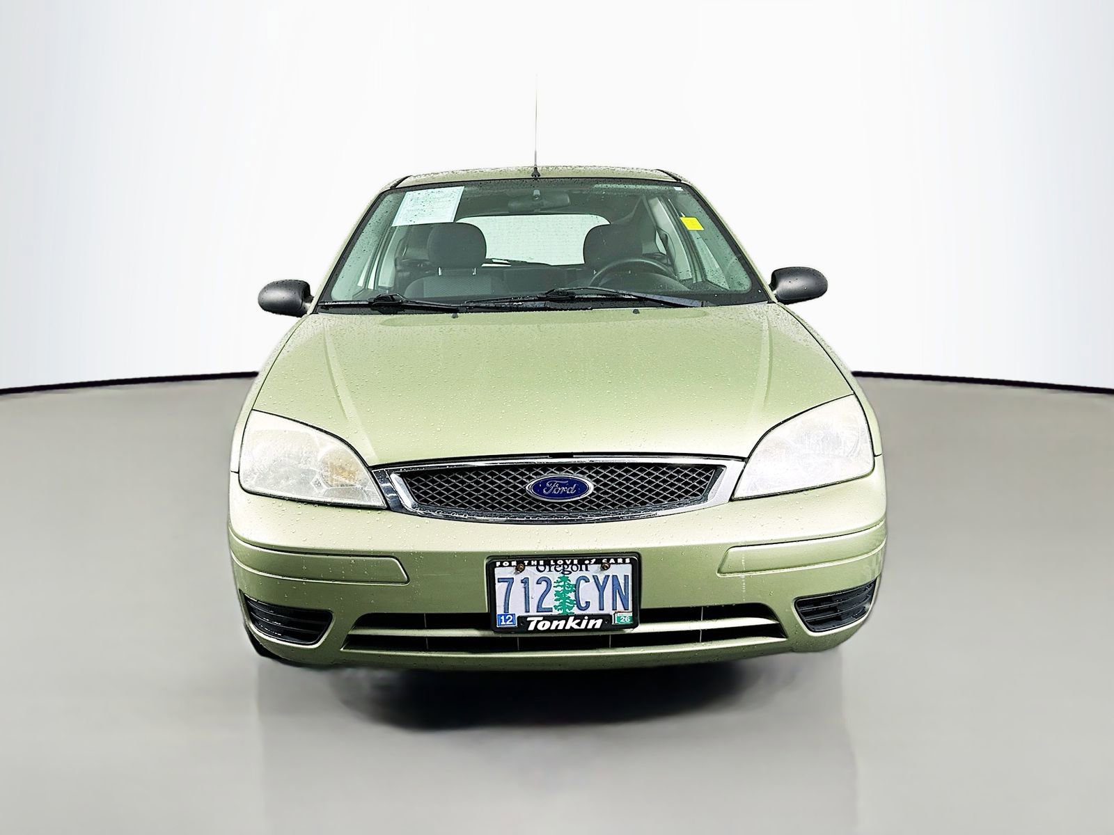 Used 2007 Ford Focus S FWD image 2