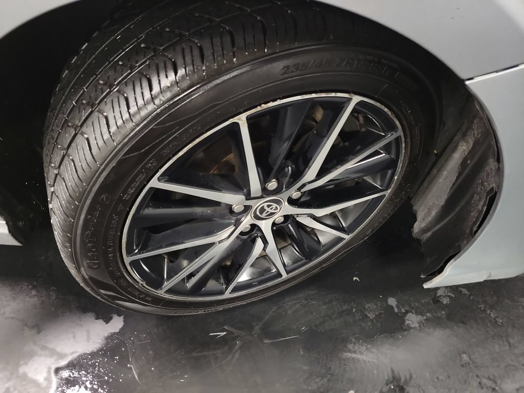 Used 2022 Toyota Camry SE FWD image 10