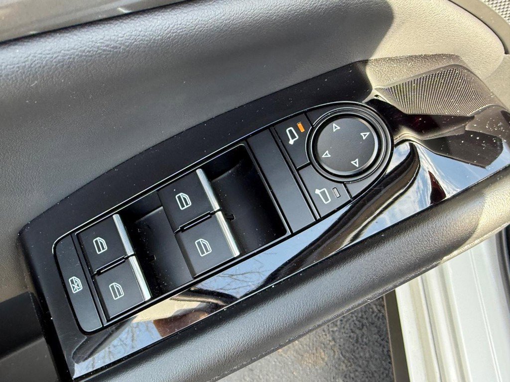 Used 2025 MAZDA MAZDA3 s Sport image 15