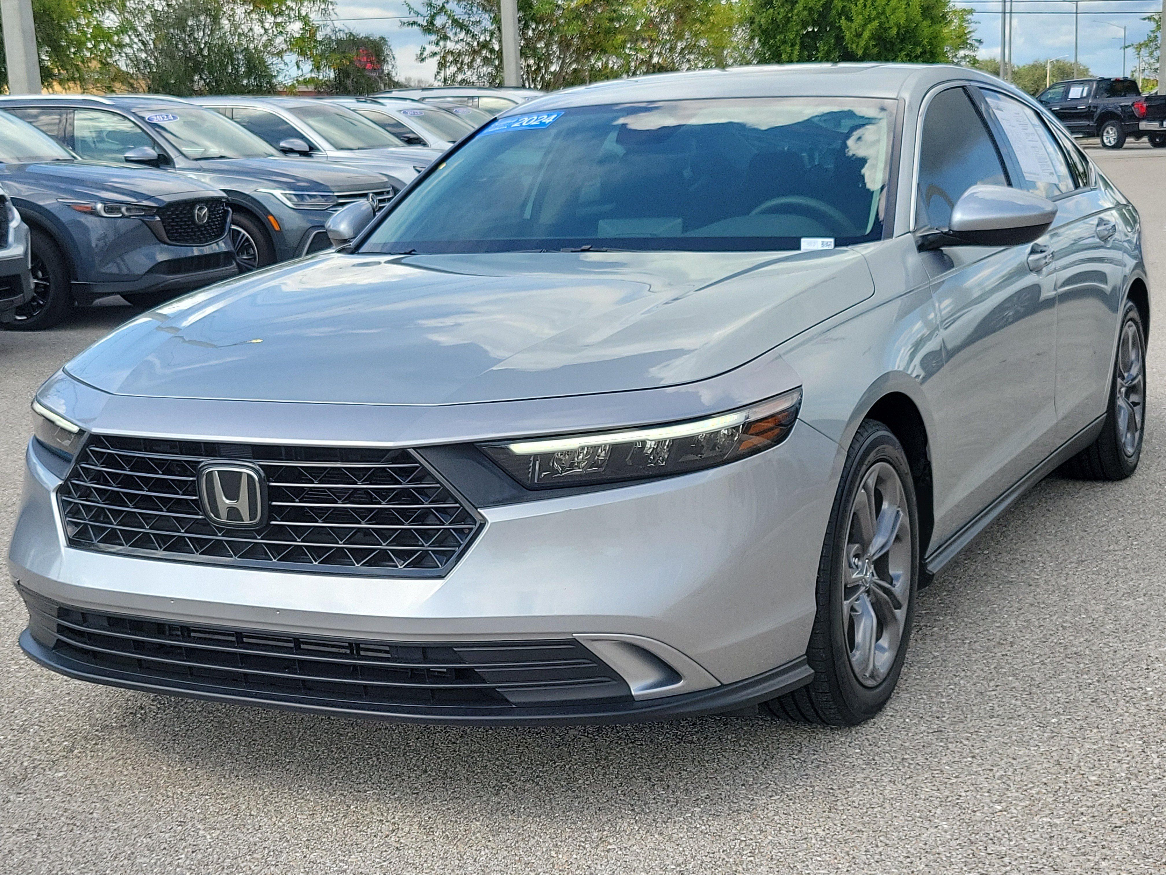 Certified 2024 Honda Accord EX image 3