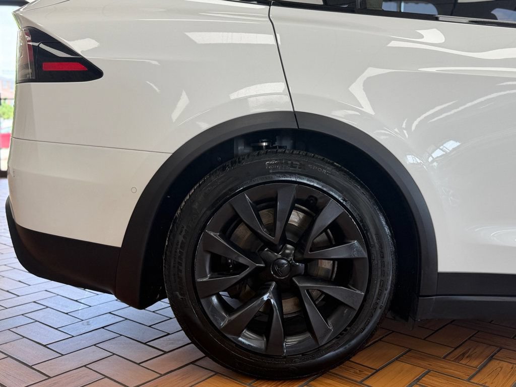 Used 2023 Tesla Model X AWD/4WD image 13