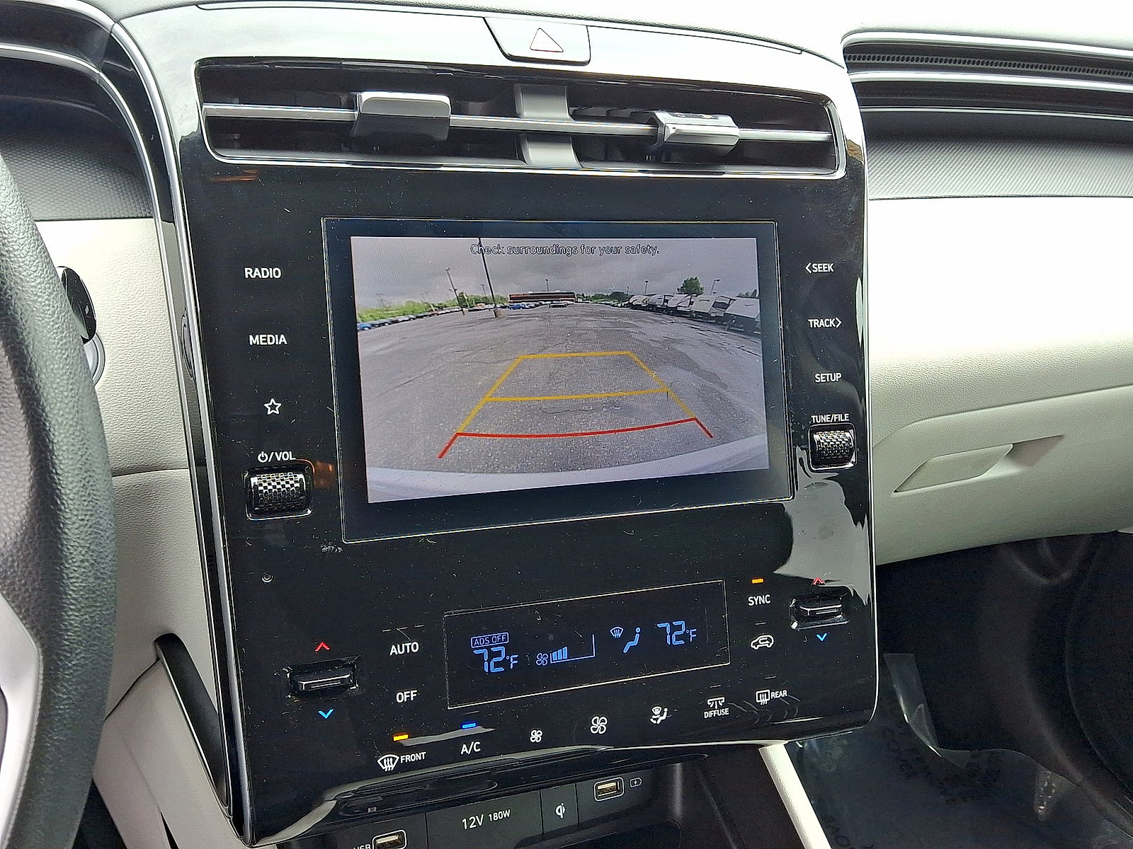 Used 2024 Hyundai Tucson SEL FWD image 15