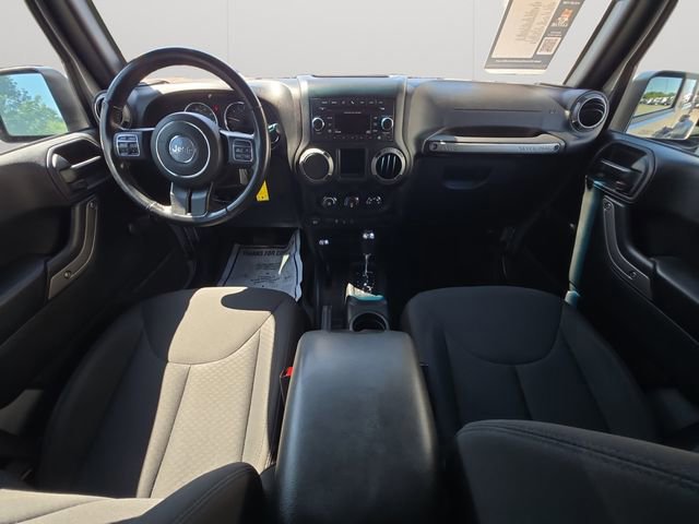 Used 2017 Jeep Wrangler Unlimited Sport w/ Connectivity Group AWD/4WD image 7