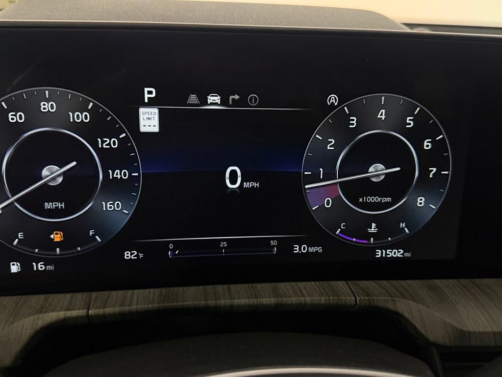 Used 2024 Kia Telluride SX AWD/4WD image 16