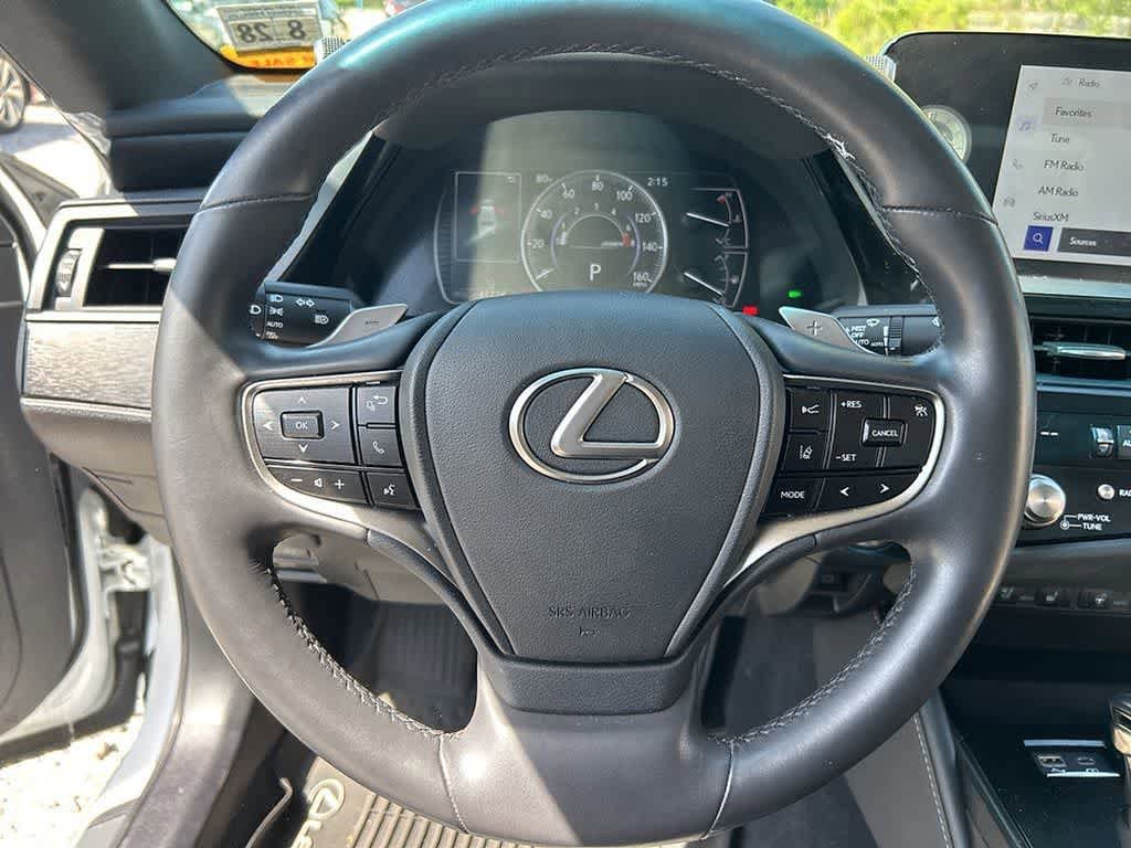 Used 2023 Lexus ES 350 w/ Premium Package FWD image 18