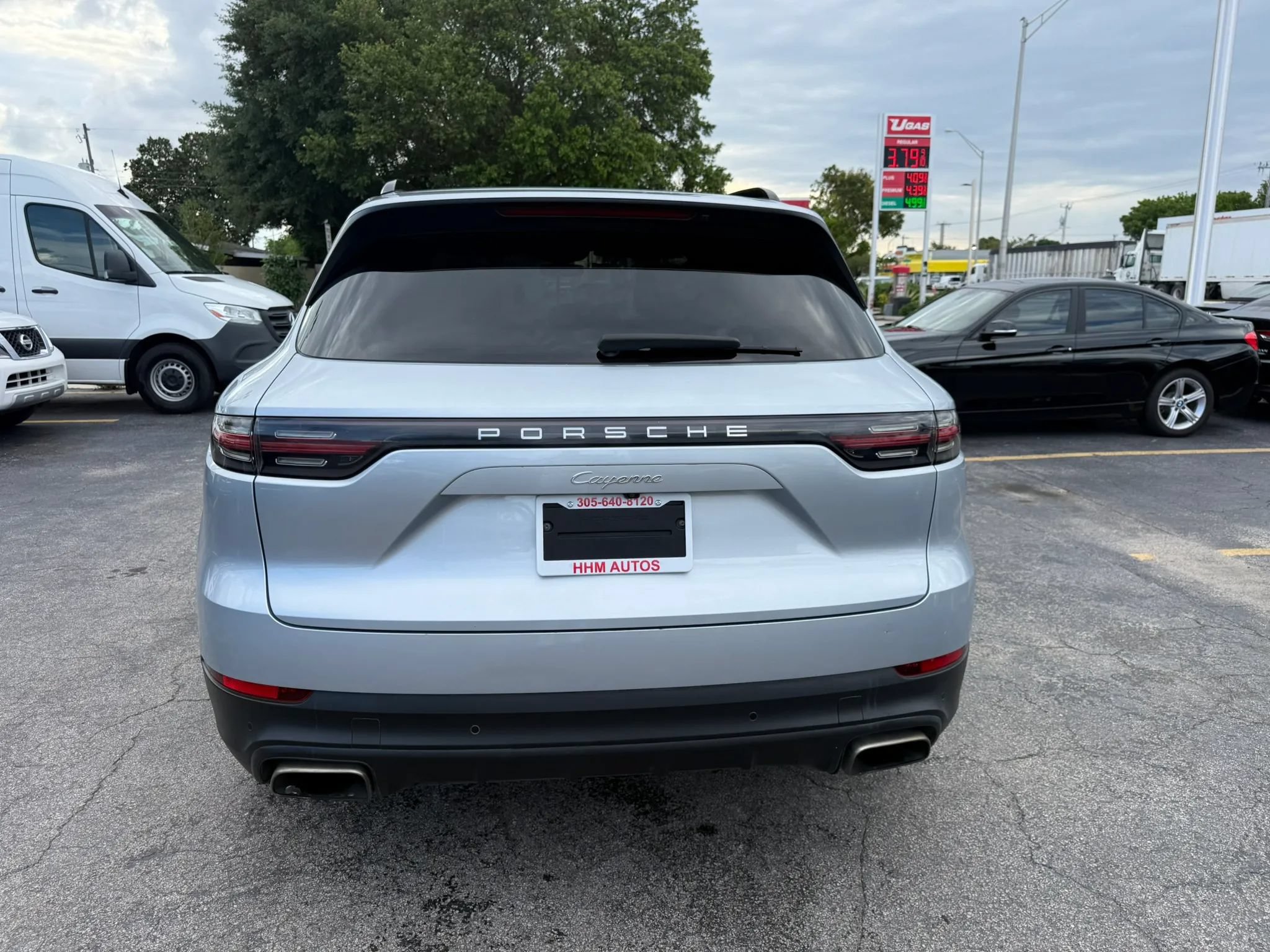 Used 2019 Porsche Cayenne AWD/4WD image 4