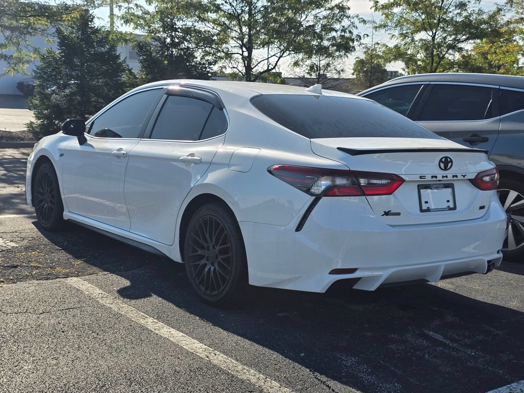 Used 2022 Toyota Camry SE w/ Convenience Package FWD image 6