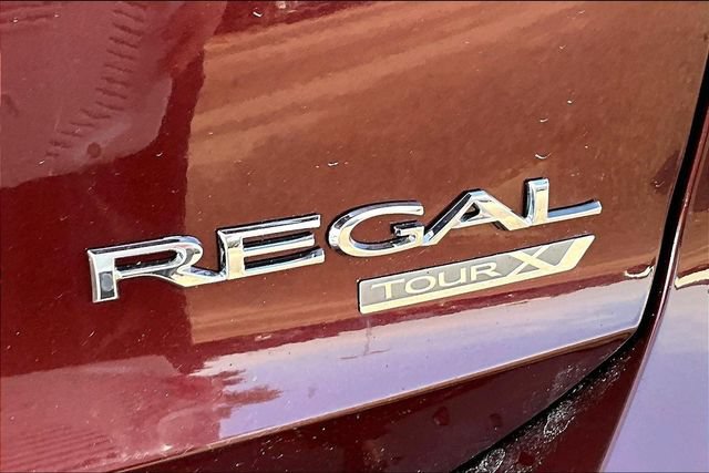 Used 2019 Buick Regal Essence w/ Driver Confidence Package I AWD/4WD image 8