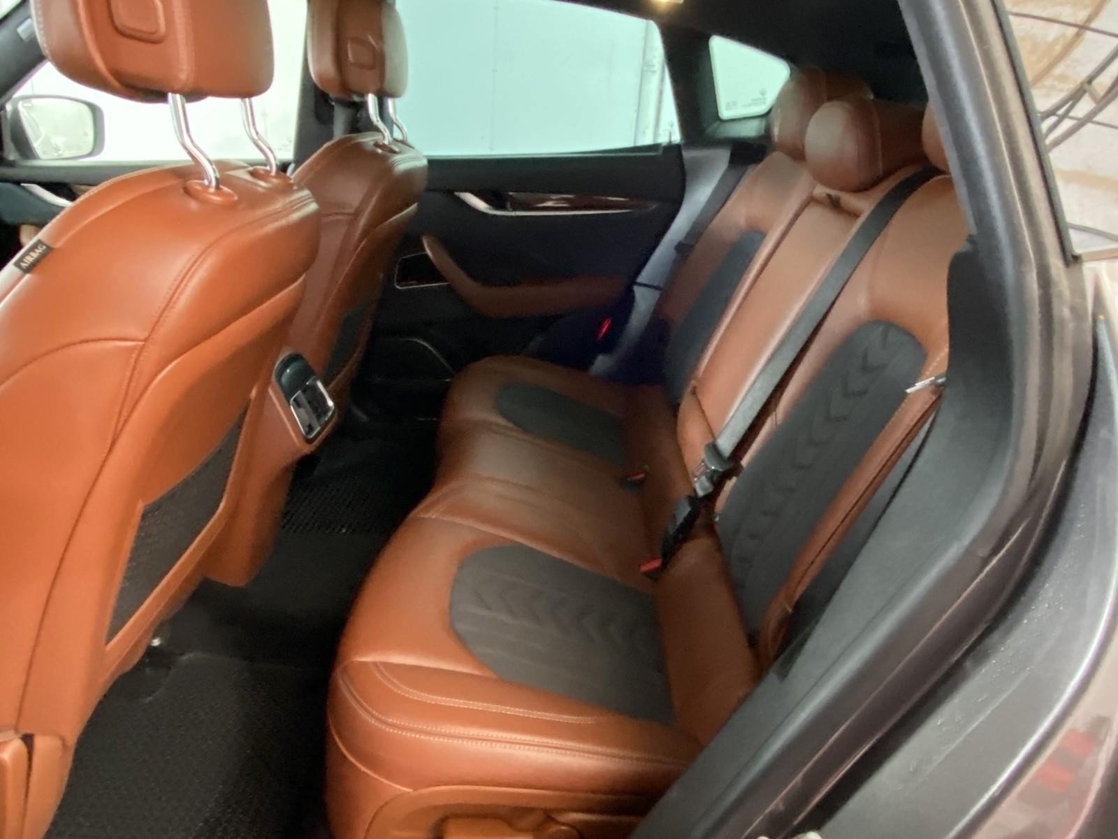 Used 2017 Maserati Levante S AWD/4WD image 19