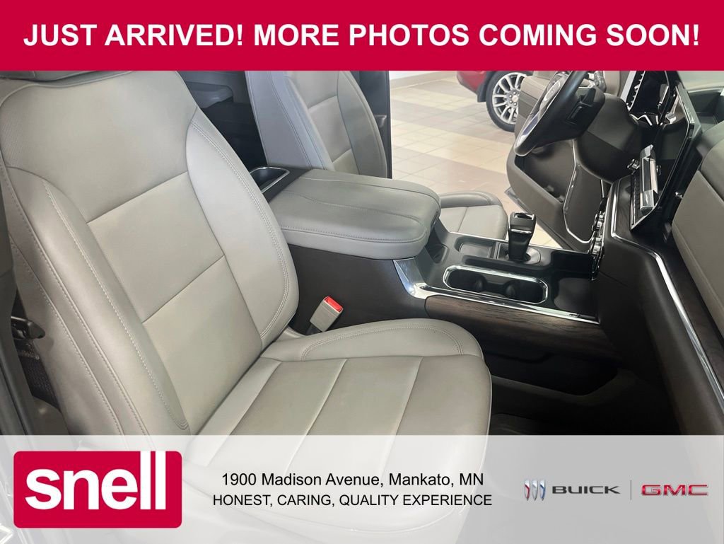 Used 2024 GMC Sierra 1500 SLT w/ SLT Premium Plus Package AWD/4WD image 12