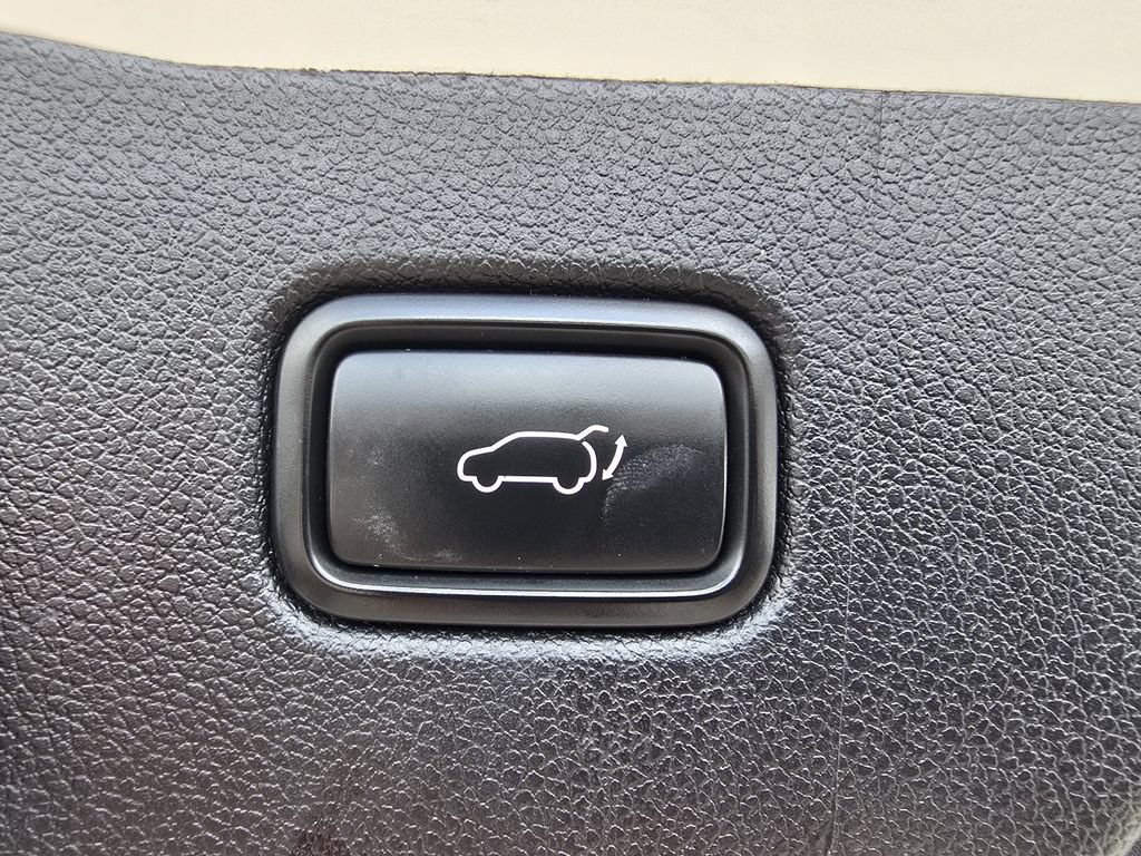 Used 2020 Kia Sorento EX FWD image 18