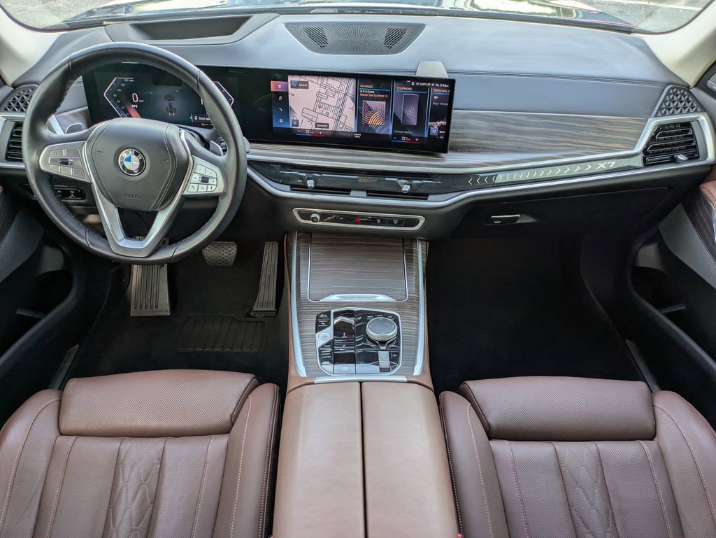 Used 2023 BMW X7 xDrive40i w/ Premium Package AWD/4WD image 17