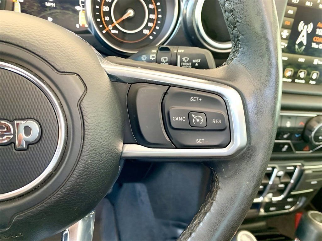 Used 2023 Jeep Wrangler Altitude image 28