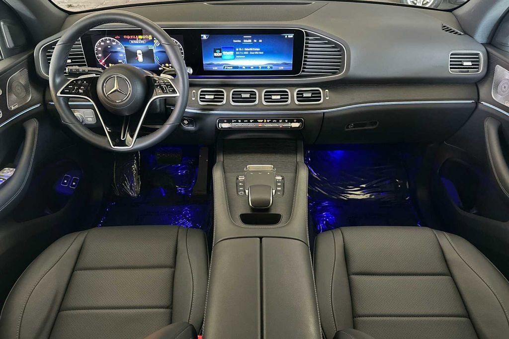 Certified 2025 Mercedes-Benz GLE 450e 4MATIC image 20