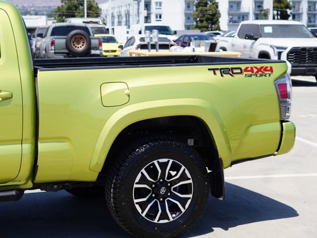 Used 2023 Toyota Tacoma TRD Sport AWD/4WD image 13