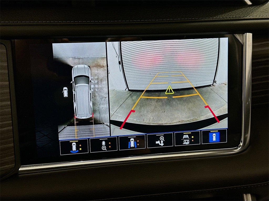 Used 2024 GMC Yukon Denali image 14