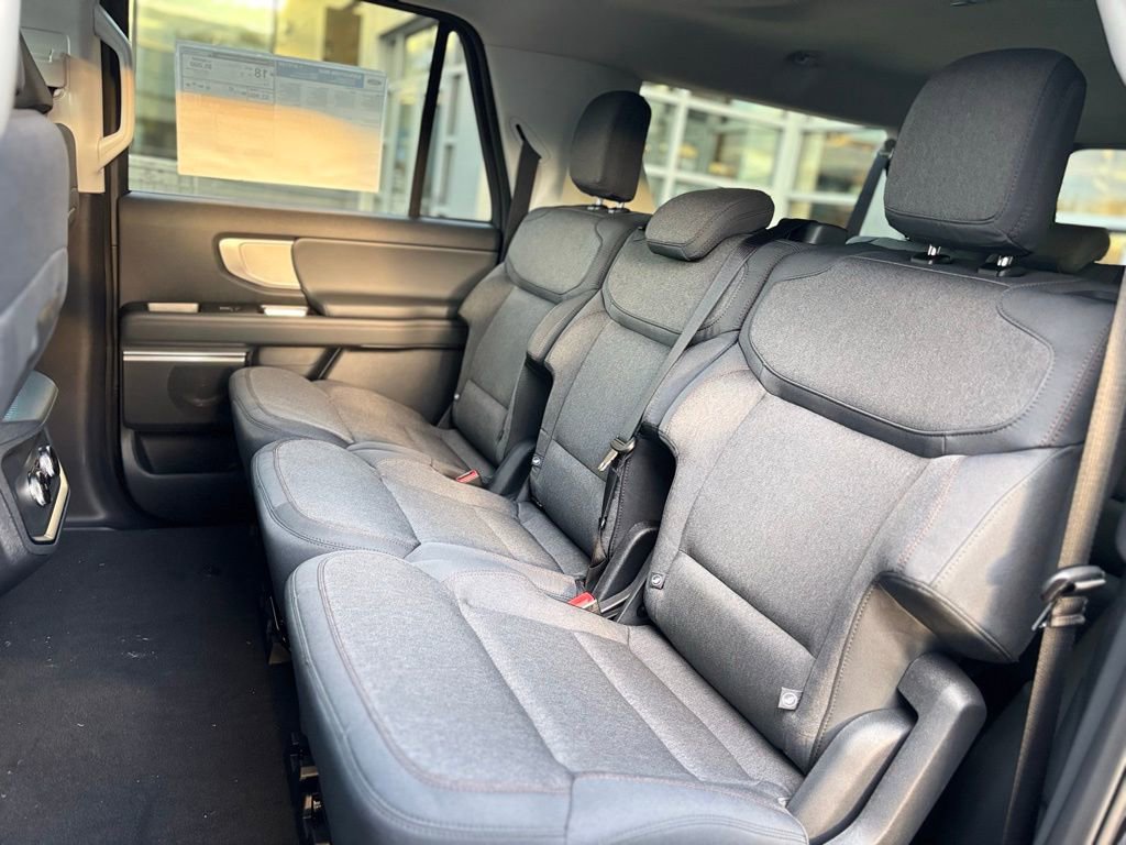 New 2025 Ford Expedition Max Active image 27